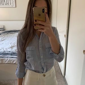 GAP Shirt. Boyfriend Fit. 100% Cotton.